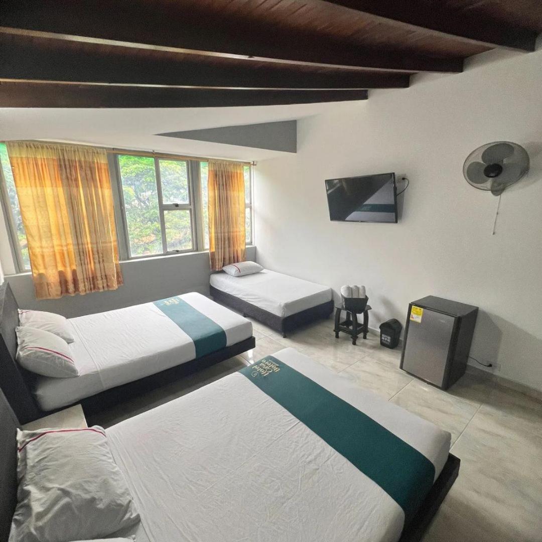 Hotel Casa Botero מדיין מראה חיצוני תמונה